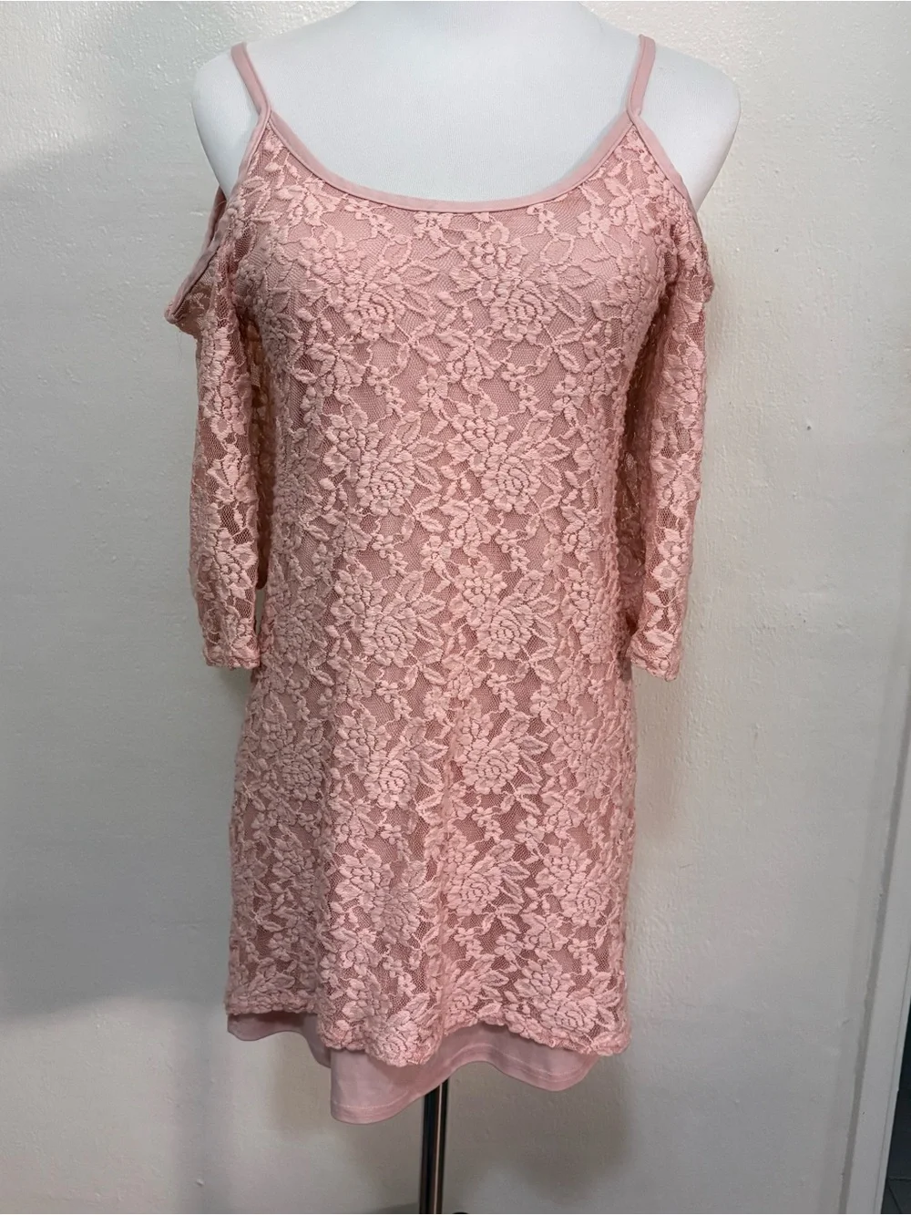 Urban Rose Pink Floral Lace Cold Shoulder Mini Dress - Size Small